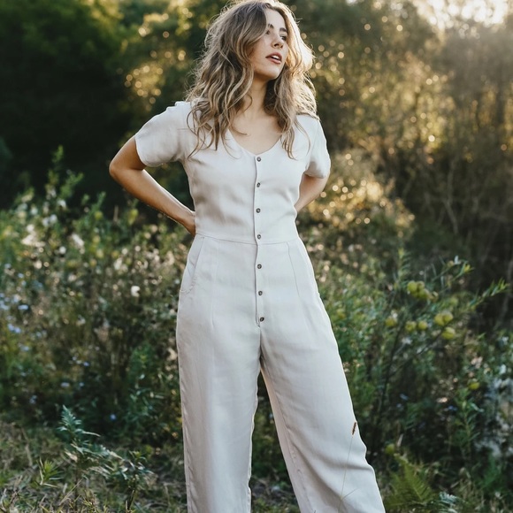 Tasi Travels Grey Eco-Friendly TENCEL Jumpsuit NWT 🌿 - Picture 1 of 9